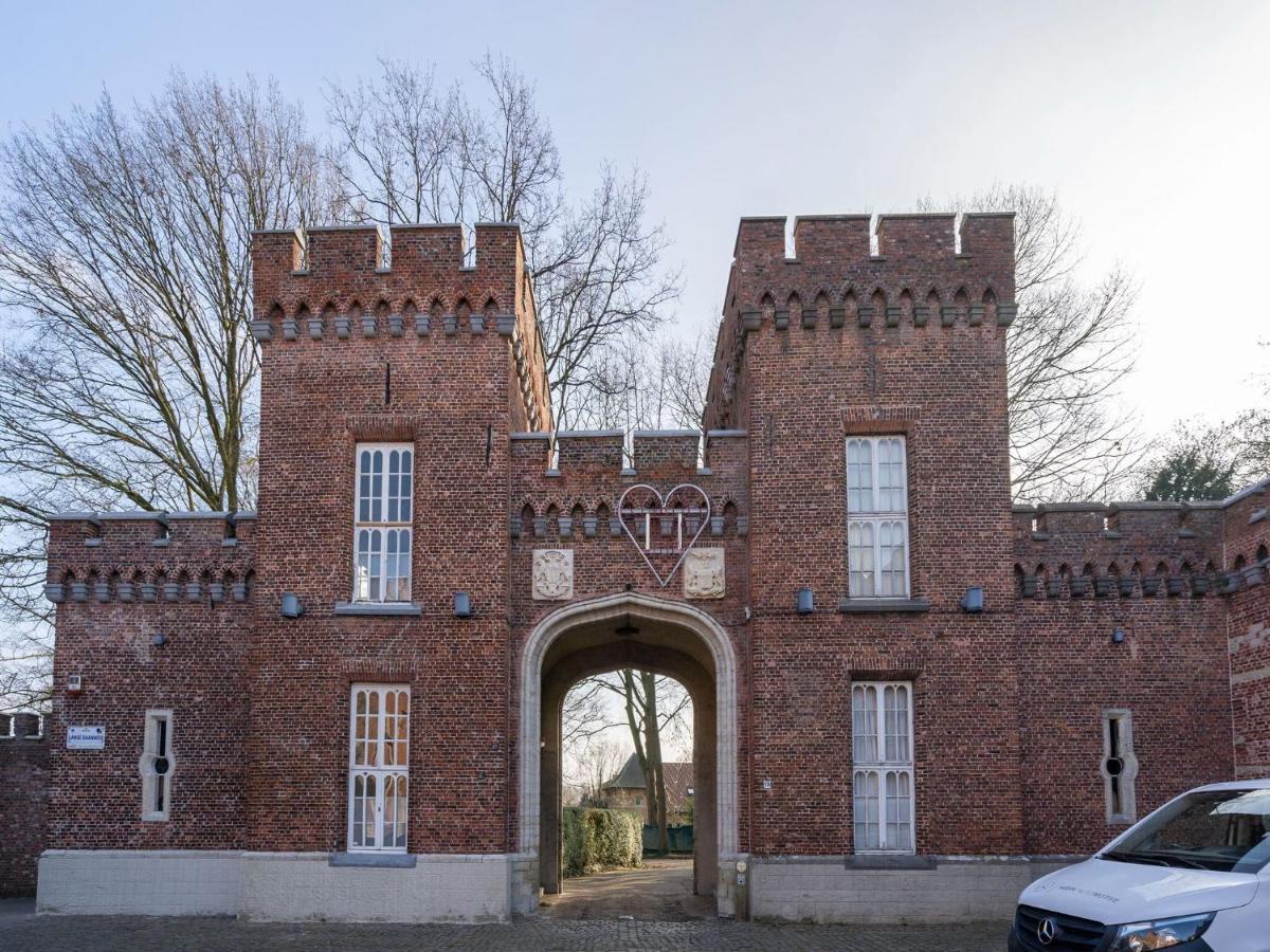 Apartment In Kruibeke At Wissekerke Castle Ngoại thất bức ảnh